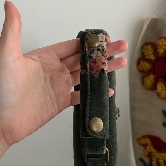 Y2K Green Velvet Floral box crossbody/handbag - Picture 5 of 9